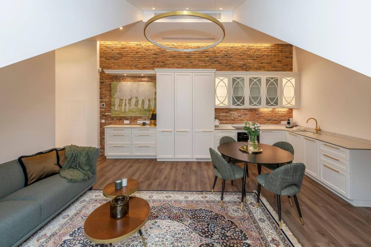 Artsy Exclusive Old Town Residence Gallery Walk Wilna Exterior foto